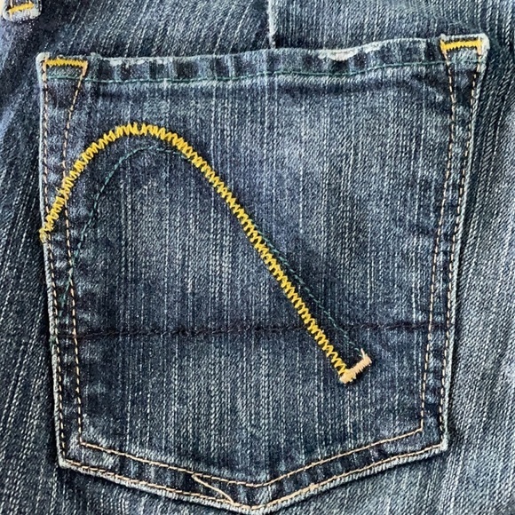 Ladies Jeans by Guess (Stretch) - Picture 7 of 14